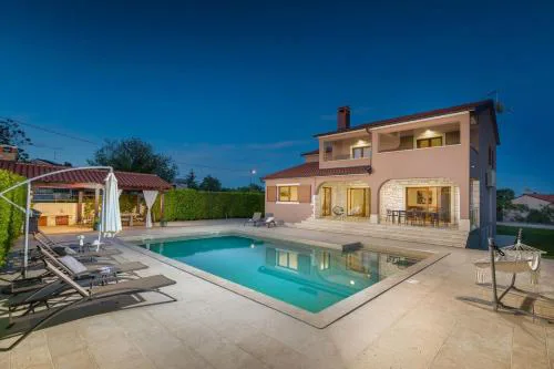 Villa Anastasia by Villsy - with private pool, foosball and pikado
