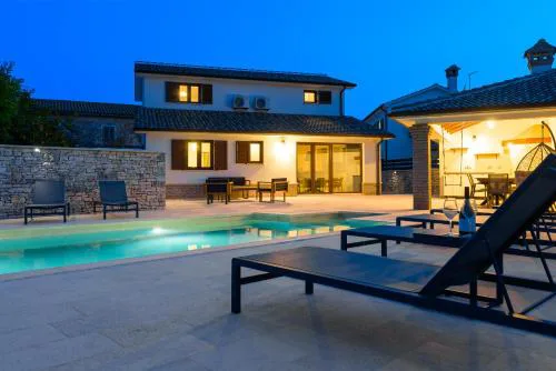 Villa Nona Judita by Istrialux