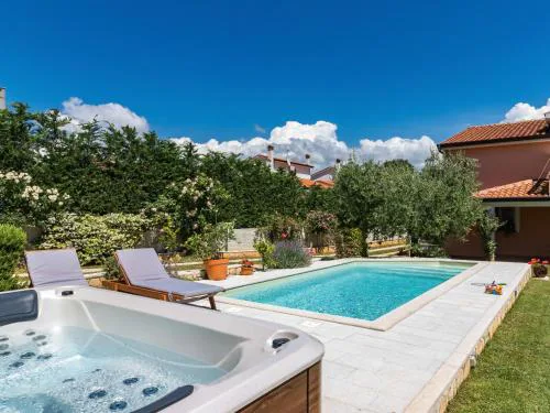 Holiday Home Petar by Interhome