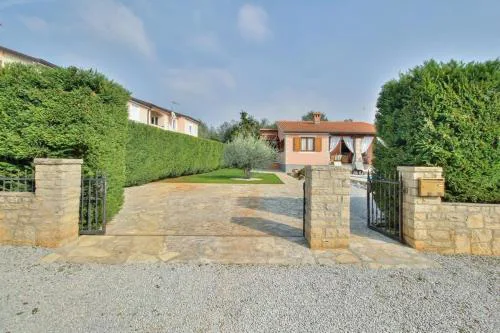 Villa Moira