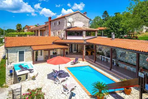 Villa Antoli