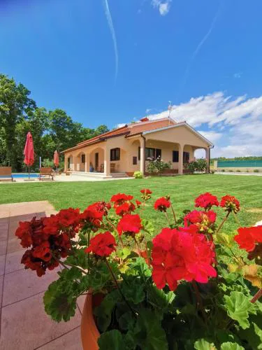 Villa Radovan