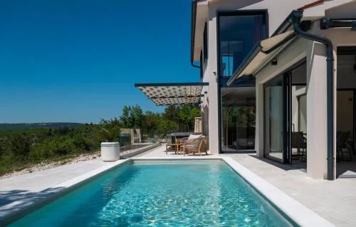 Beautiful Home In Trget