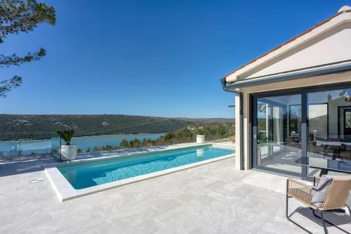 Villa Laguna Blu