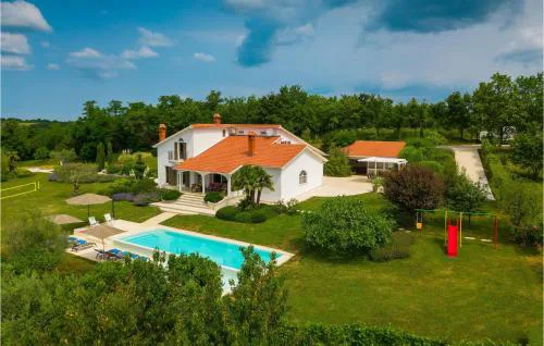 Villa Naturavita