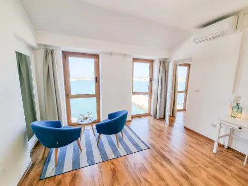 Umag apartment center seafront seaview old town 2