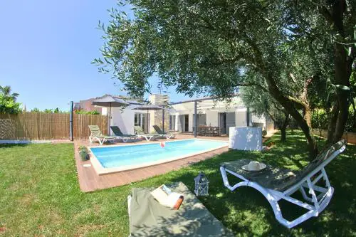 Villa Fjaka
