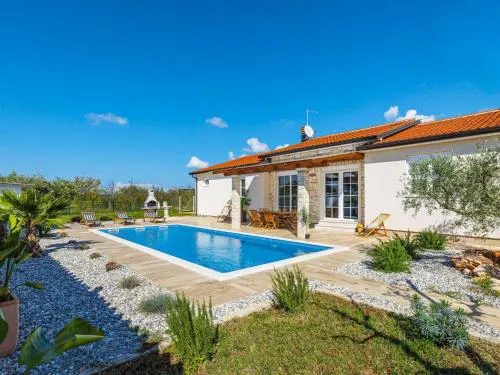 Villa Mediterana Loft by Interhome