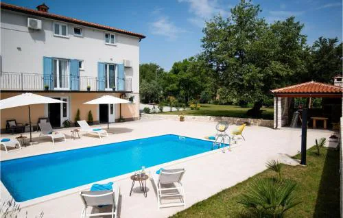 Villa Quercus Alba
