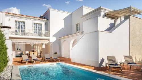 Family villa Costanza with pool in Porec