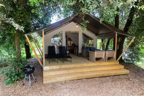 Istra Sunny Tent in Lanterna Premium Camping Resort 4*