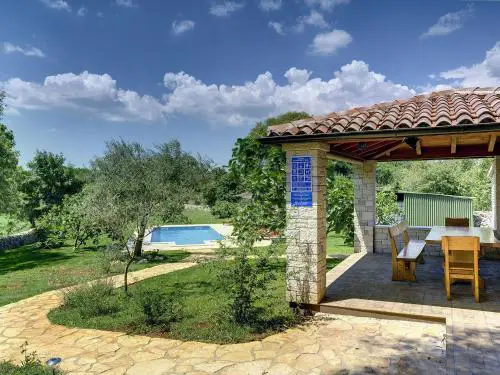 Holiday Home in Valtura near the Sea