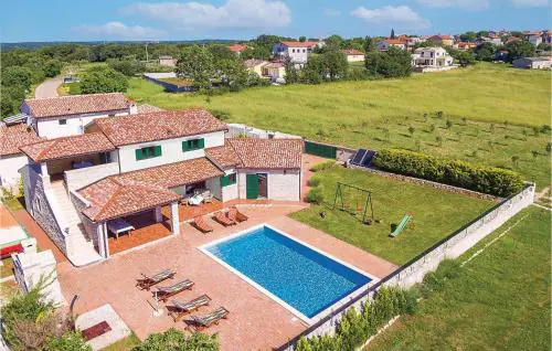 Holiday Home Valtura Valtura