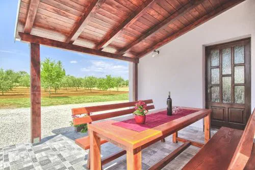 Komfortables Haus Im Olivenhain