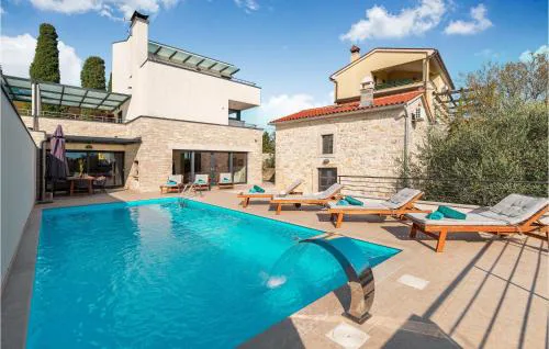 Stunning Home In Valtura With Sauna