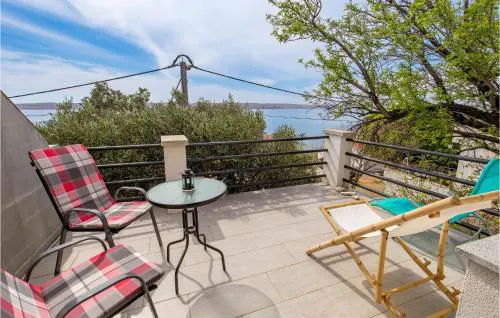 Lovely Apartment In Baric Draga