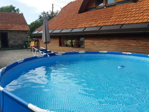 Kuća za odmor DIKKA Brušane Lika
