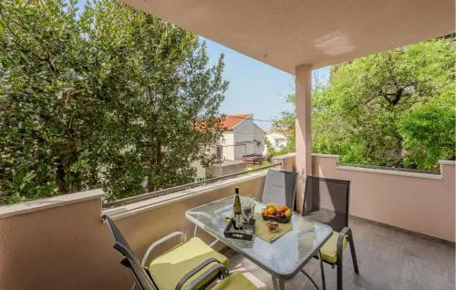 1 Bedroom Nice Apartment In Cesarica