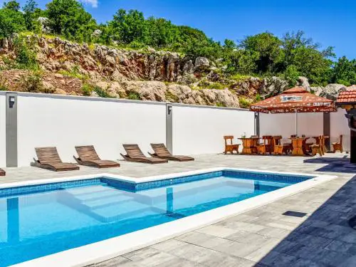 Apartment Delfin-4 by Interhome