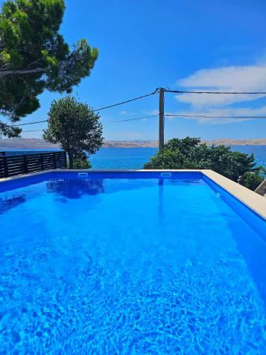 Beachfront Apartments Baricevic with Pool