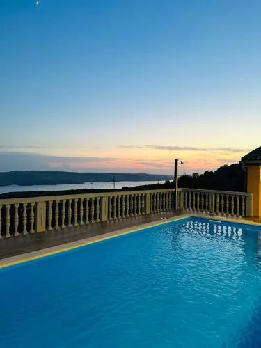 Holiday Home Robert 2 with pool
