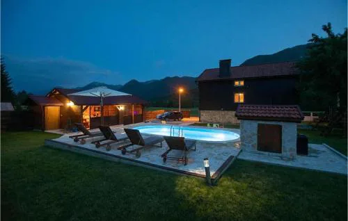 Stunning Home In Gospic