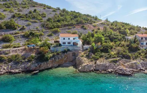 Amazing Apartment In Jablanac