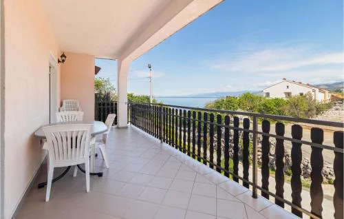 Beautiful Apartment In Sveti Juraj