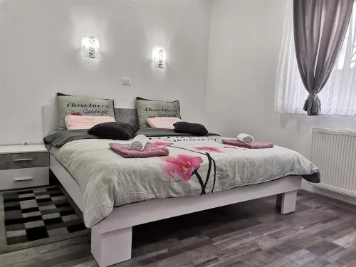 Apartmani "Marina"