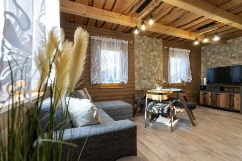 House Karlita