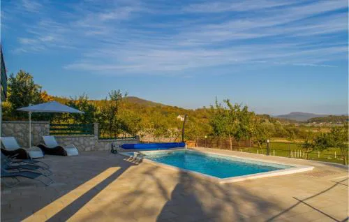 Two-Bedroom Holiday Home In Otocac