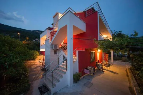 Ground floor apartment