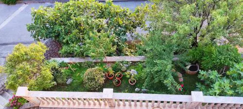 Apartment and Rooms Busa 3