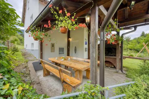 Holiday home Veki***