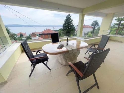 Apartment in Dramalj 42058