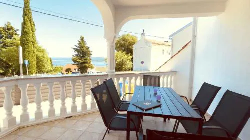 Apartment in Dramalj 5744