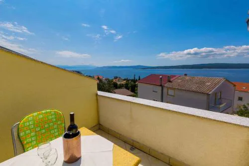 Apartments in Dramalj 39030