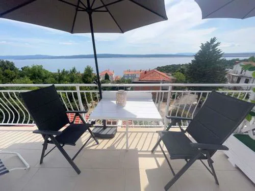Apartments in Dramalj 42059