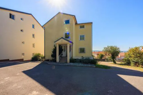 Apartments Pirin