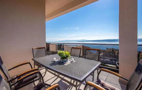 Stunning Apartment In Dramalj With Wifi