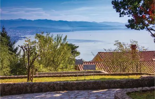 Cozy Home In Pobri With House Sea View