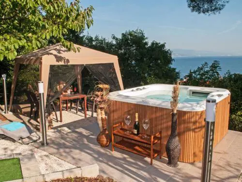 Holiday Home M by Interhome