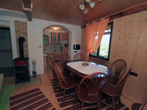 Holiday Home in Brod na Kupi by River Kupa