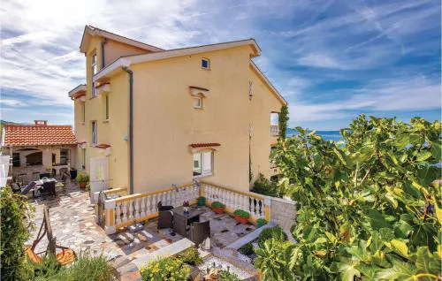 1 Bedroom Nice Apartment In Crikvenica