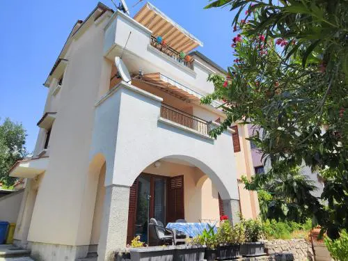 Apartmani Crikvenica 43943 - Zeljko