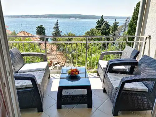 Apartment in Crikvenica 5738