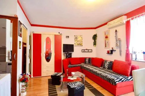 Apartment Red Sun