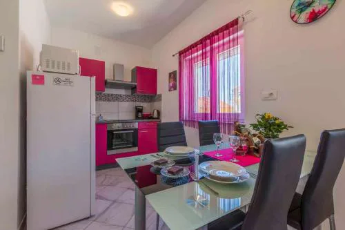 Apartments in Crikvenica 5289