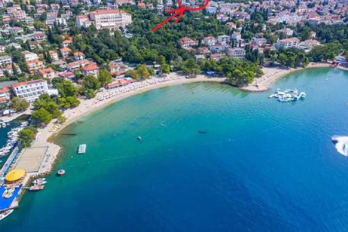 Apartments with parking spaces Crikvenica - 23997