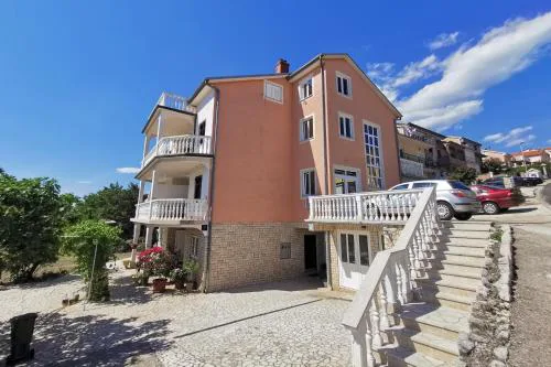 Apartments with parking spaces Crikvenica - 24556